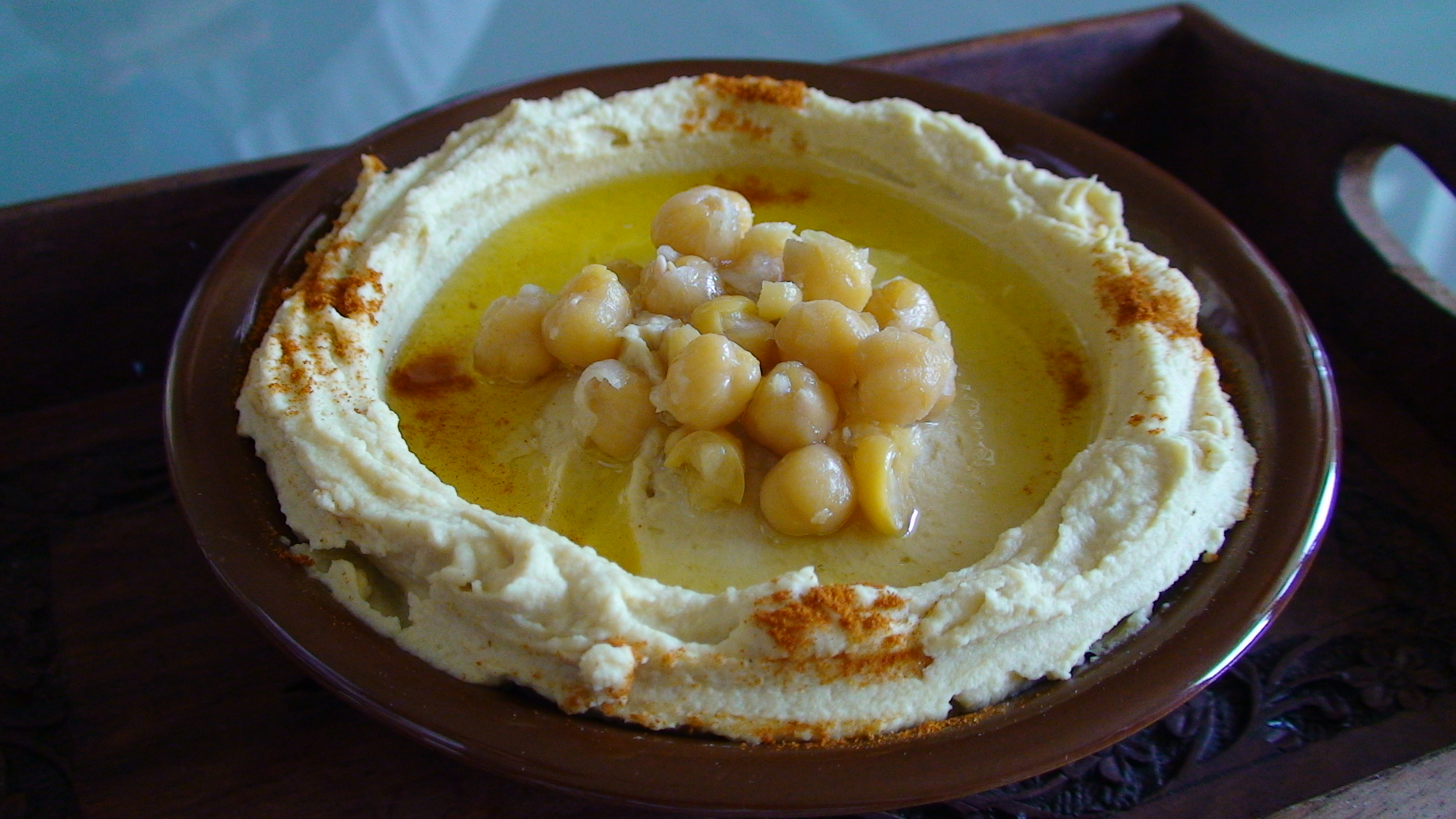 Lebanese style Hummus